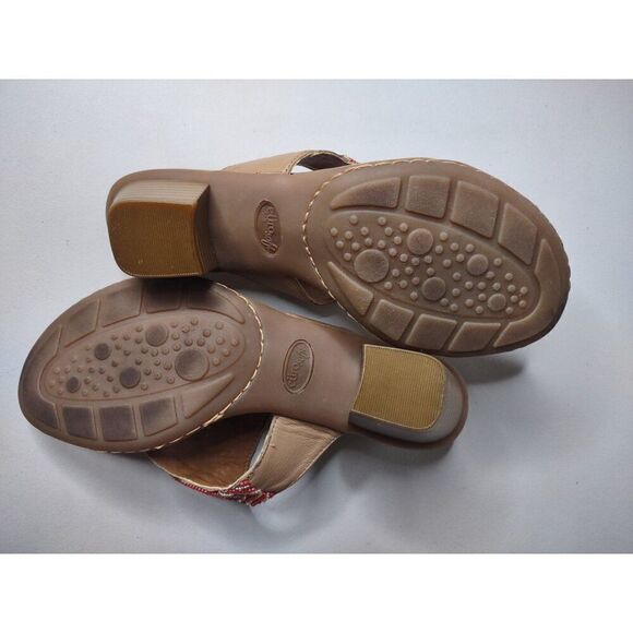 Euro Soft by Softt Red Beaded Leather Thong Sandals Size 8.5 - Picture 8 of 14